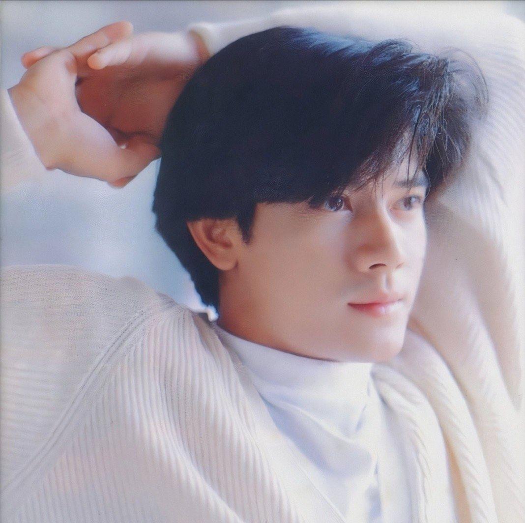 谁有郭富城年轻时候的照片我想拿来做头像谢谢