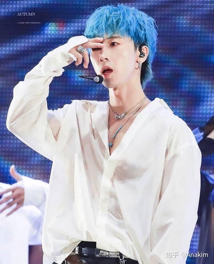 有没有hot白家姐姐们科普下张佑赫