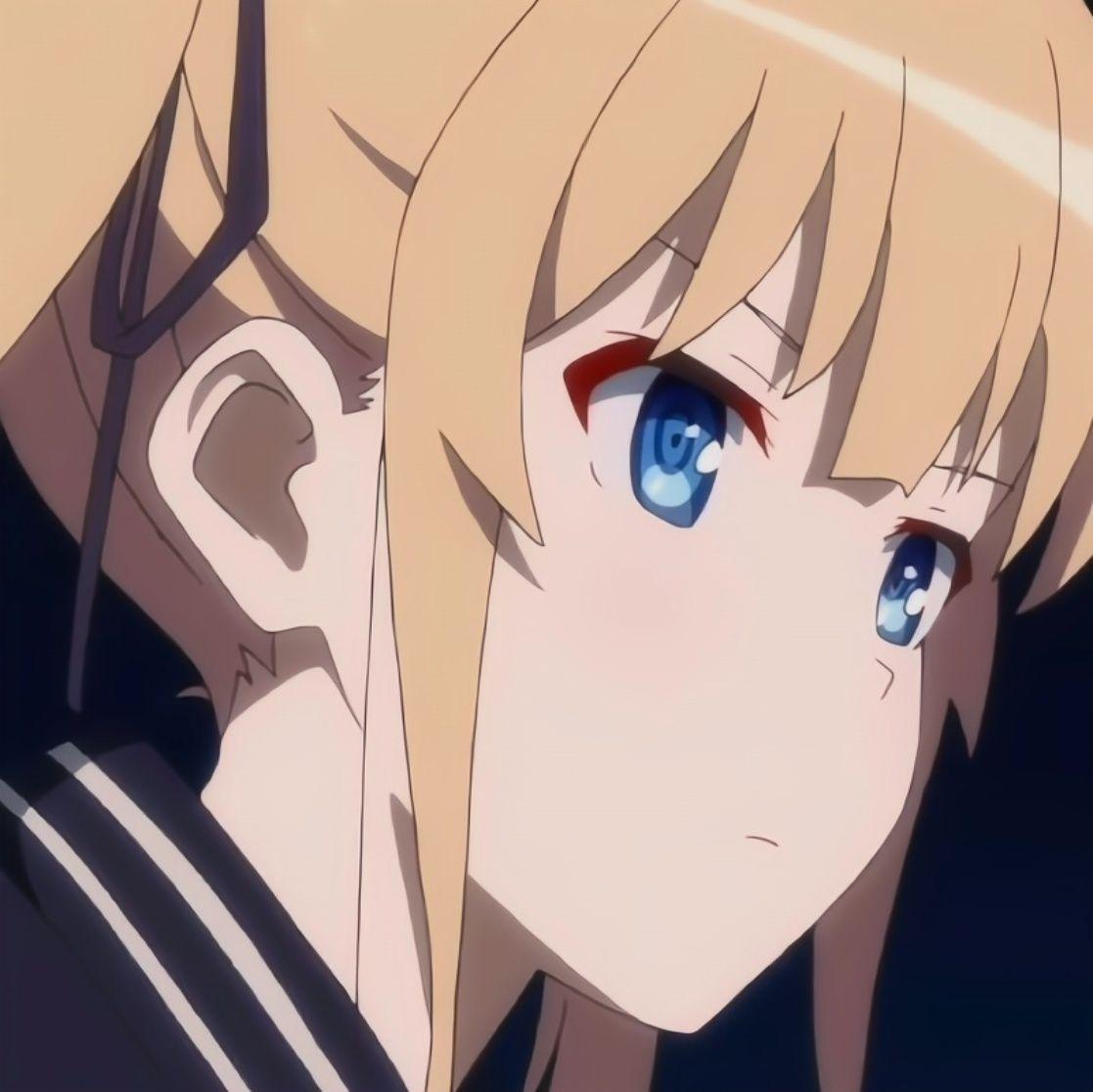 xdm来几张英梨梨的头像