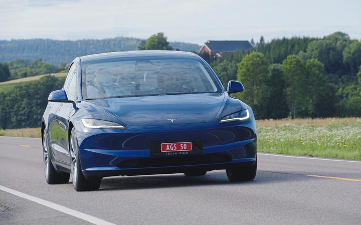 迟来的升级特斯拉model3