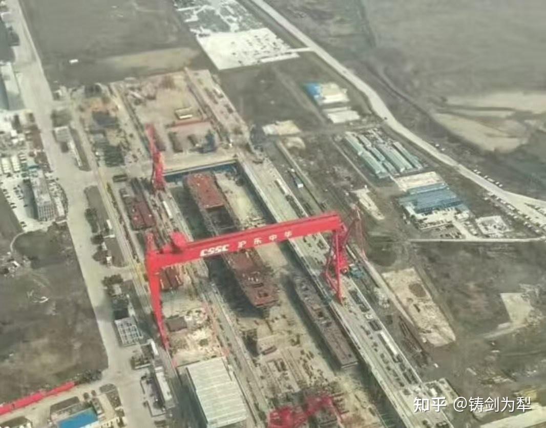 076 型的甲板、配置、任务及优势 - 知乎