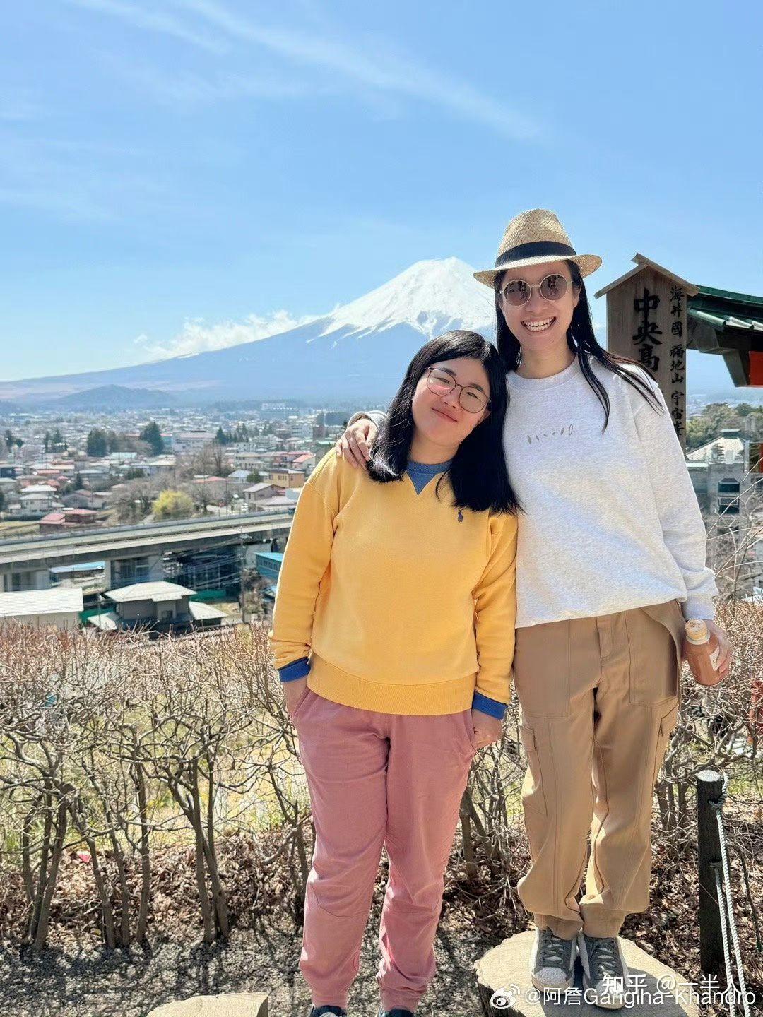 如何看待詹青云和庞颖的友情?