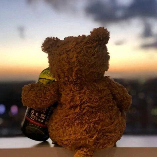 请问这个泰迪熊头像是情侣头像吗? 