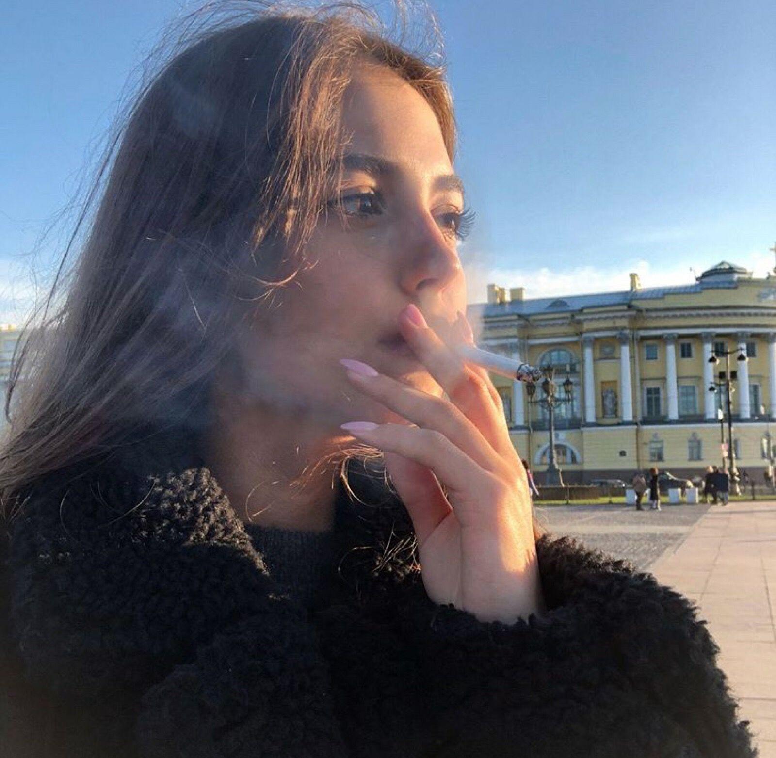 微带忧伤的欧美头像有吗?