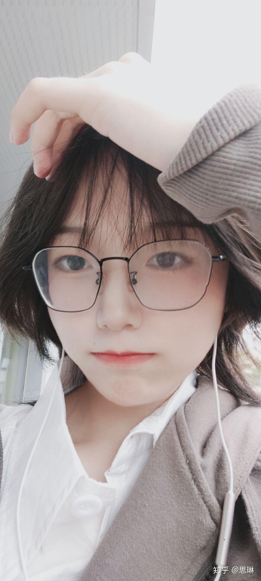 网恋奔现女生可以找男生吗?