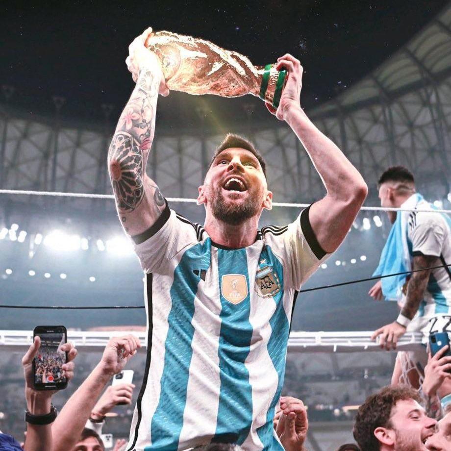 4月11日美冠杯14决赛次回合迈阿密国际13蒙特雷总比分25被淘汰梅西