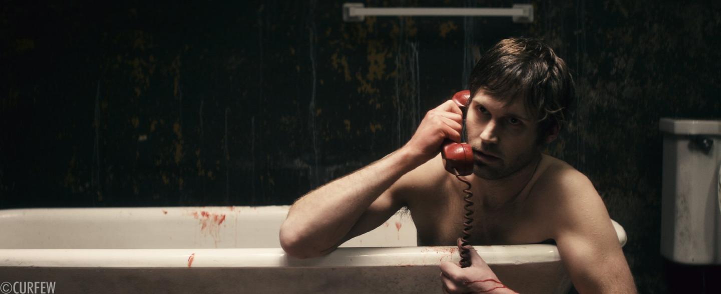 宵禁》：女孩不会死- 知乎