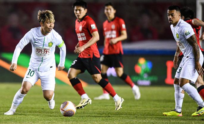 国安球员用命换5连胜终结,输长春情理之中;主帅低能,即将下课