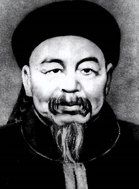 “晚清中兴四大名臣”，曾国藩、李鸿章、左宗棠、张之洞，谁的地位高？ - 知乎