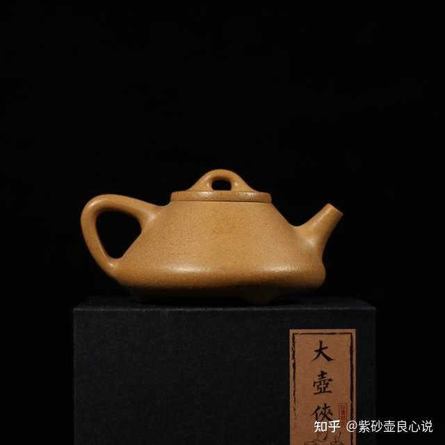 紫砂泥料详解,本山绿泥的由来以及它为何受到如此大的争议? - 知乎