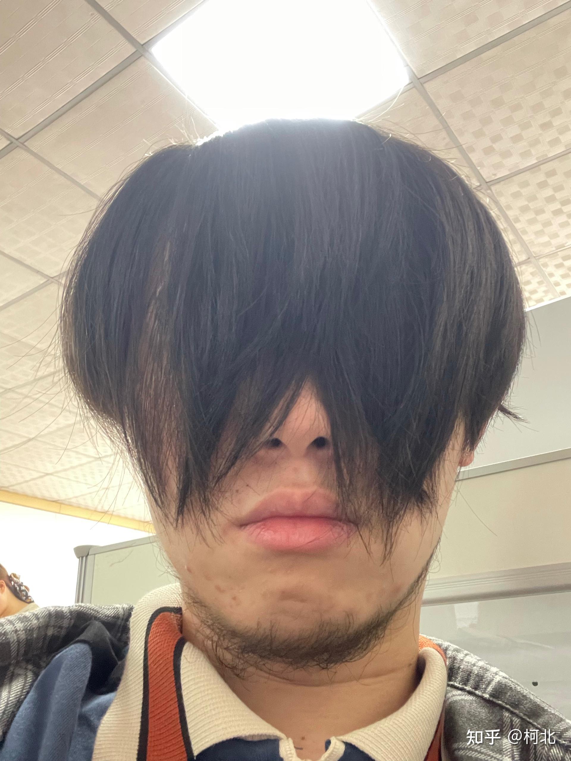 男生长得丑还留长发是什么体验