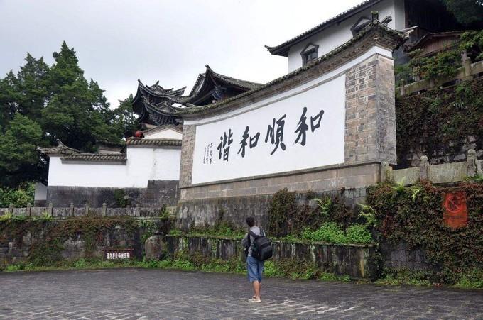 五一去哪里旅游好啊，人少景美的地方？