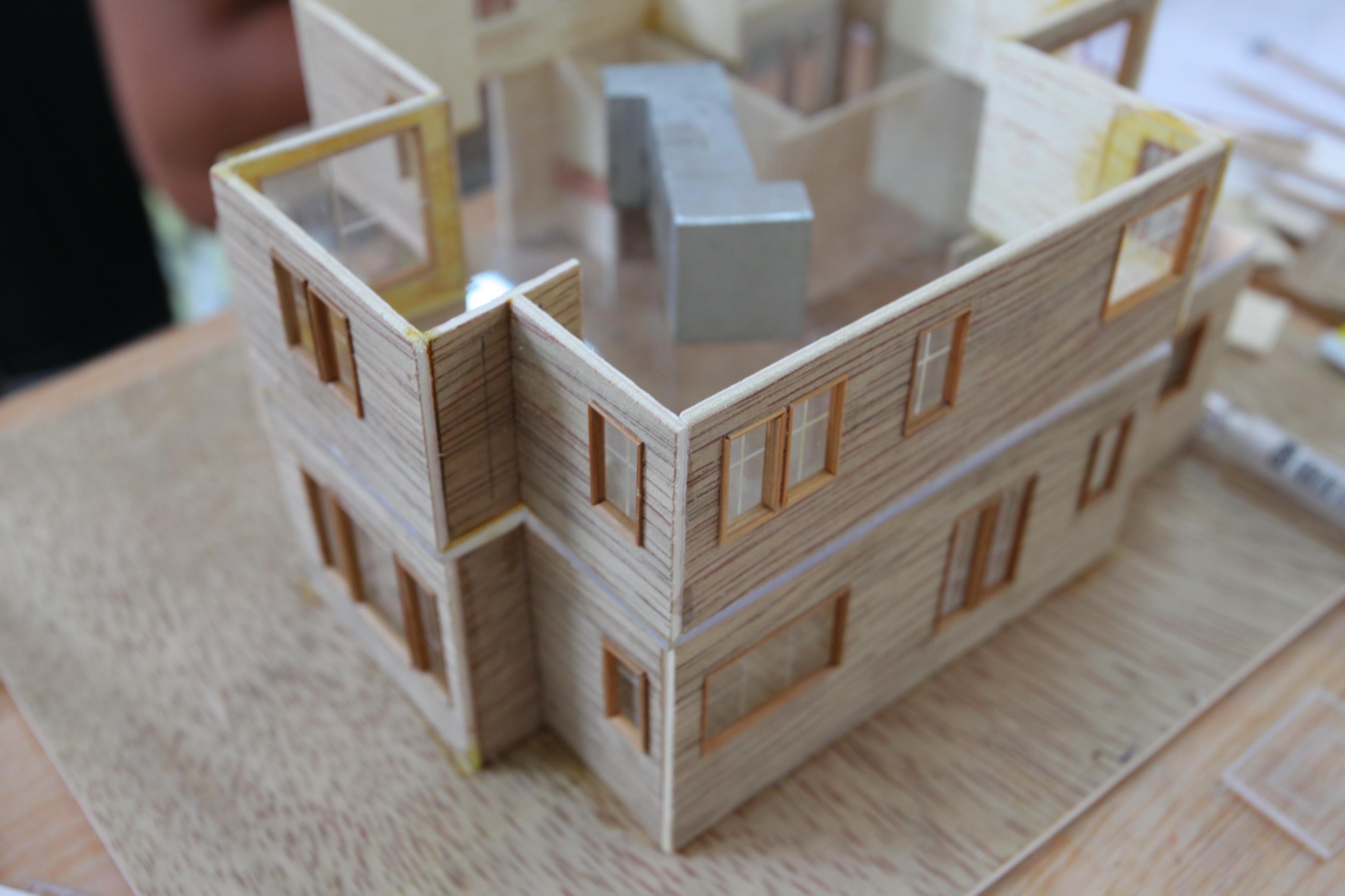 如何diy制作一个蜡笔小新家房屋的模型,以及要准备的材料和设备,还有