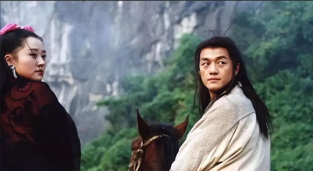 李亚鹏版《笑傲江湖》质量其实还不错，为何被大众认为不如吕颂贤版？