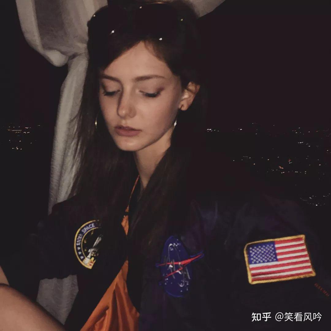 有没有莎凡娜的壁纸.跪求? - 知乎