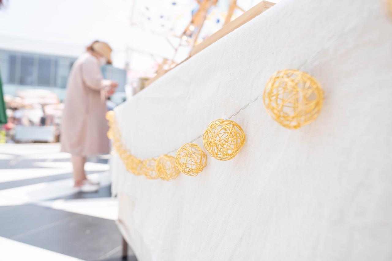 2. 优化价格策略