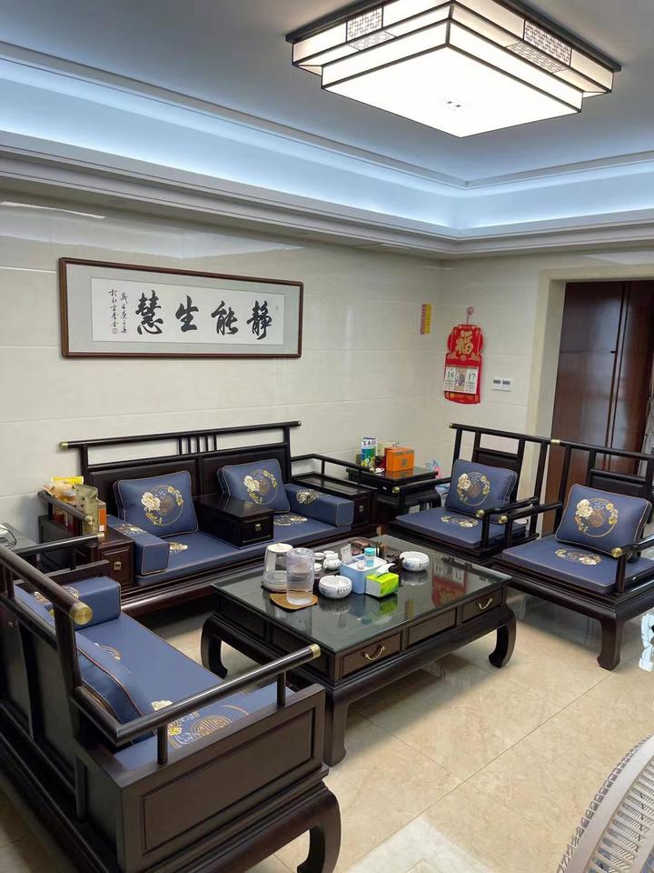 新中式刺绣沙发,传承古韵之风 - 知乎