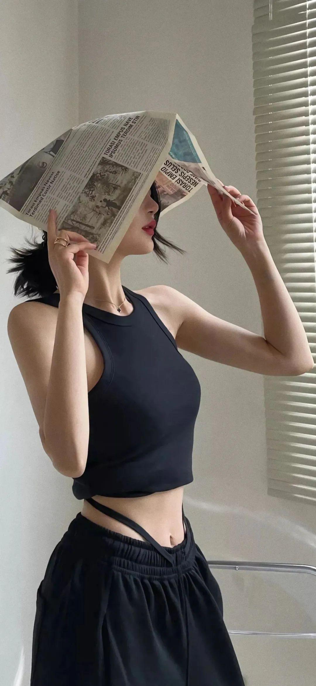 有没有那种禁欲系的污污的壁纸呀