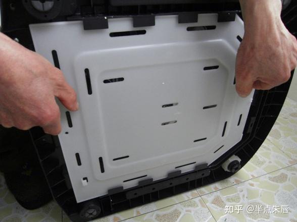 洗衣机底盘怎么拆