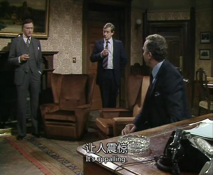 如何评价英剧是大臣与是首相中的吉姆哈克的执政水平