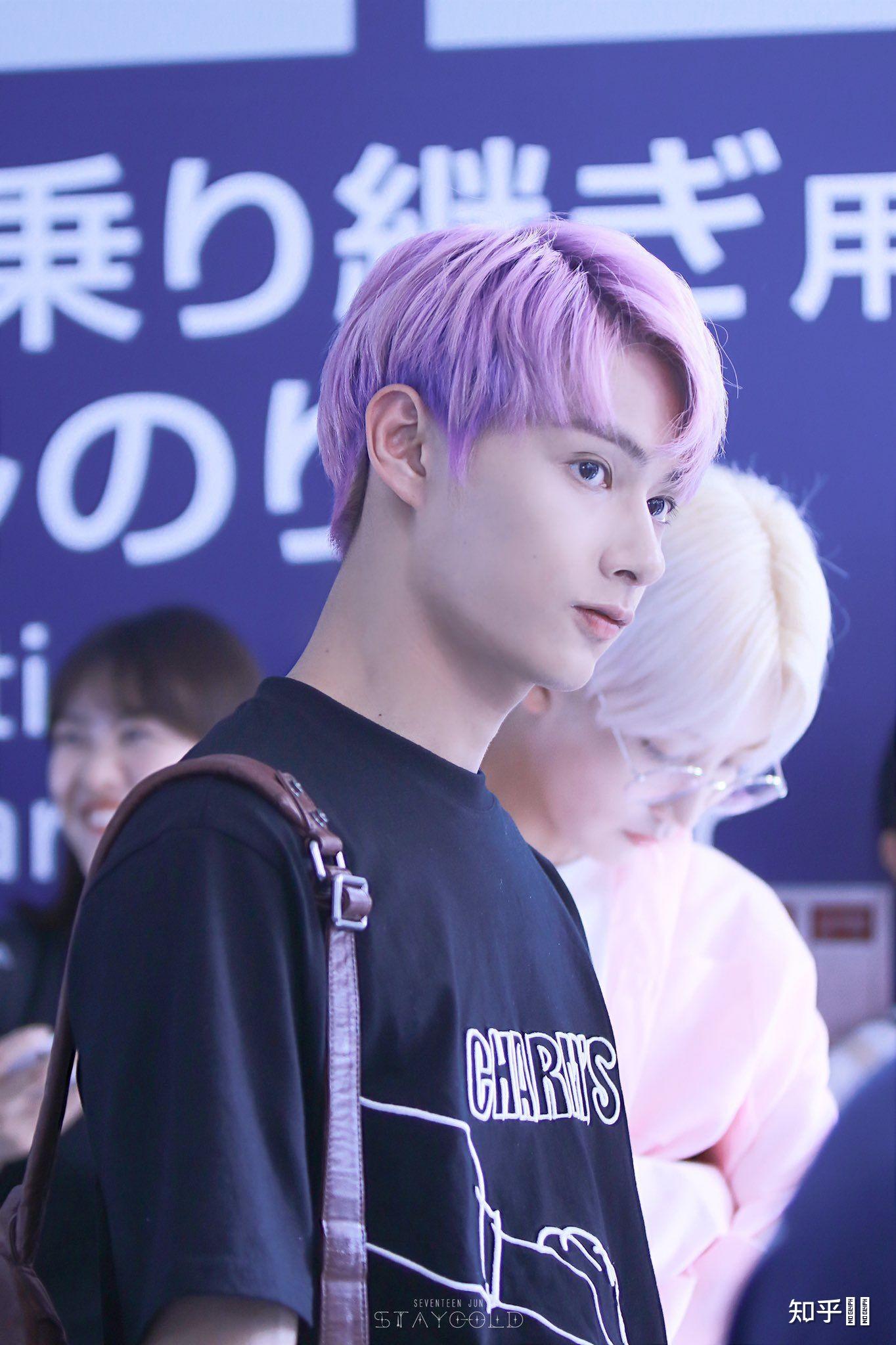 seventeen克拉最喜欢谁的衣品或私服