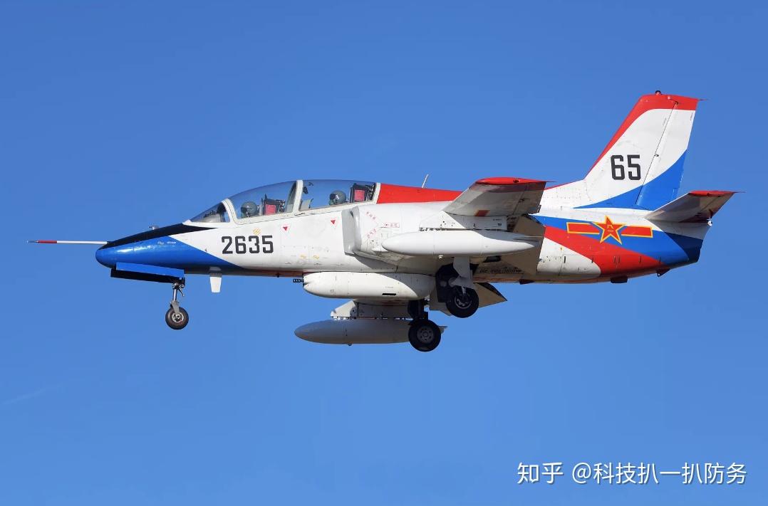 K-8系列教练机名气强于枭龙，远销亚非多国，以性能凸显强大实力 - 知乎
