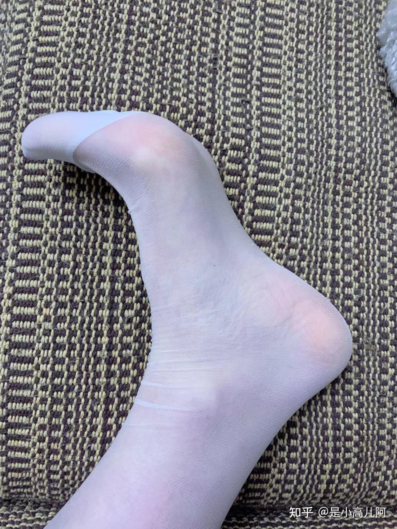 女生的脚底好看吗