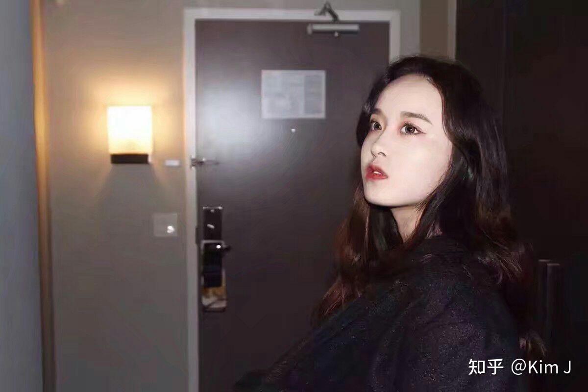 抖音里叫steph的网红动过刀子吗