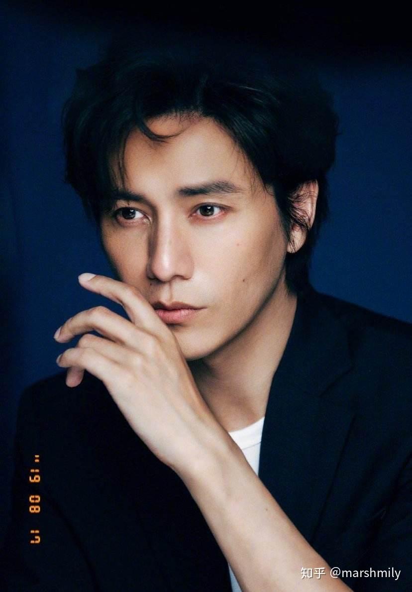 严屹宽和陈坤谁帅