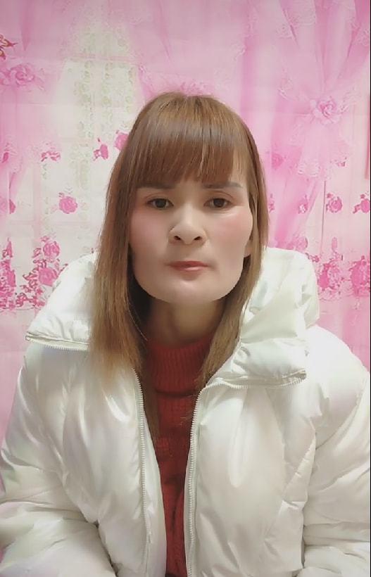 普信女的头上有皇冠,看久了容易闪瞎 - 知乎