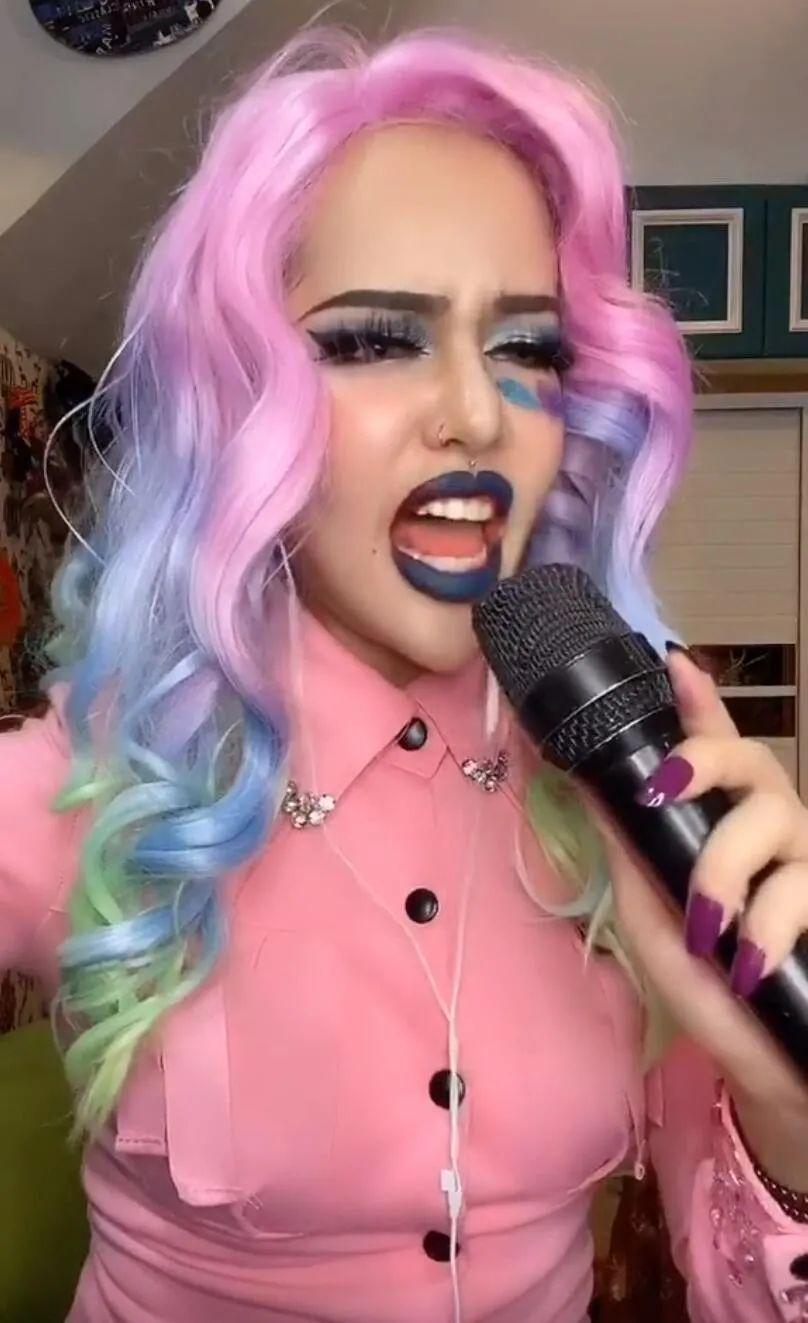快手网红泰蜜是男的还是女的