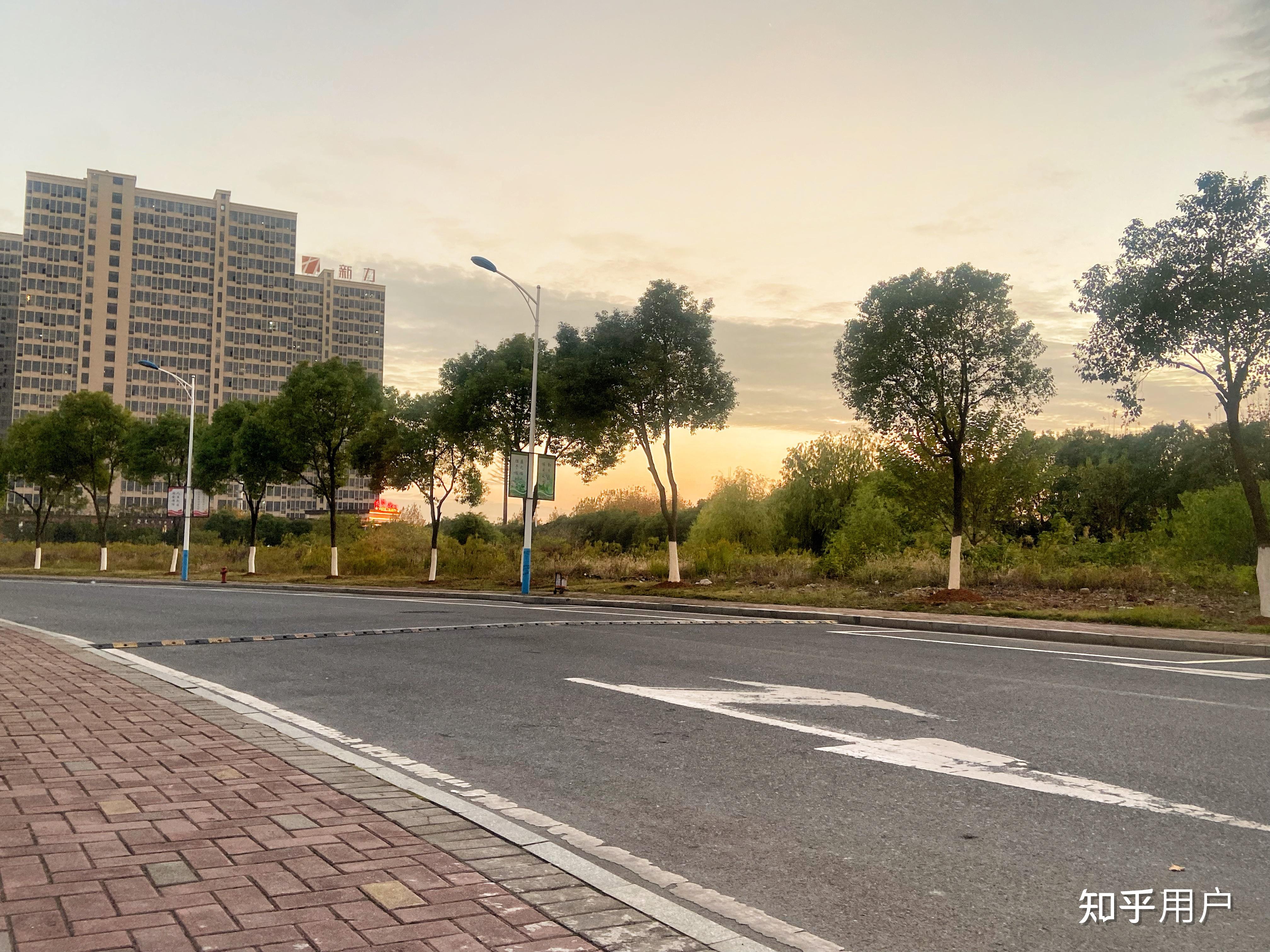 在南昌医学院小蓝校区读书是怎么样的体验? - 知乎