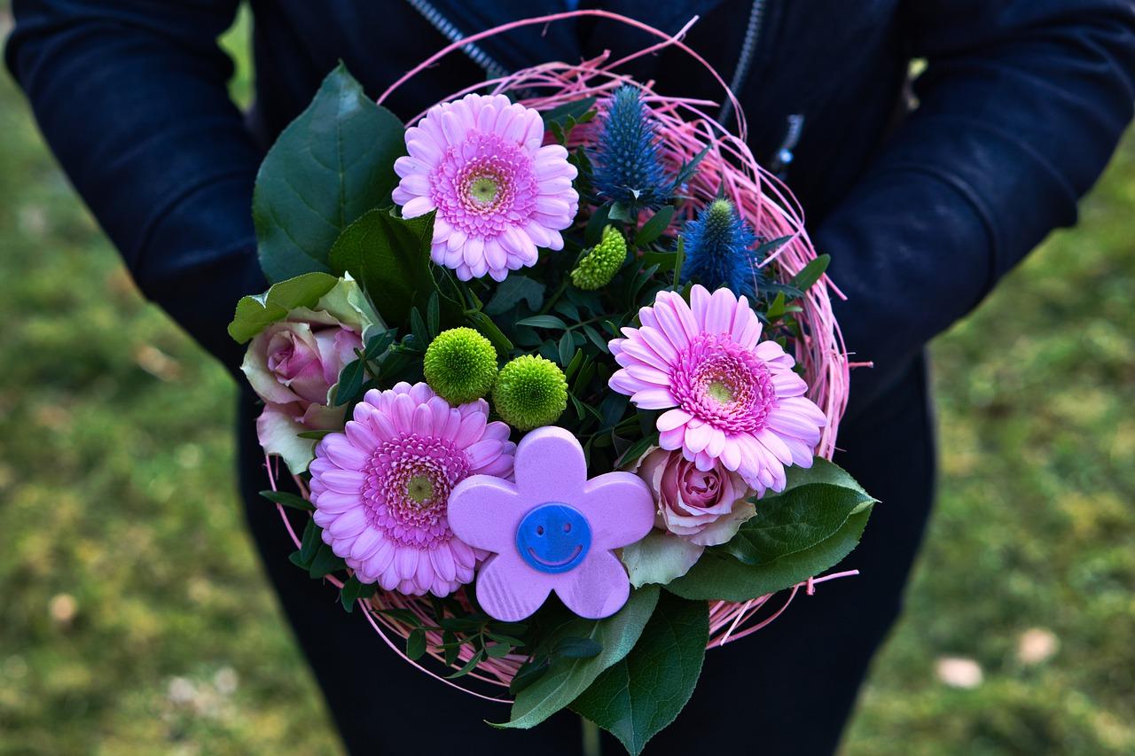 3. 母爱专属花语