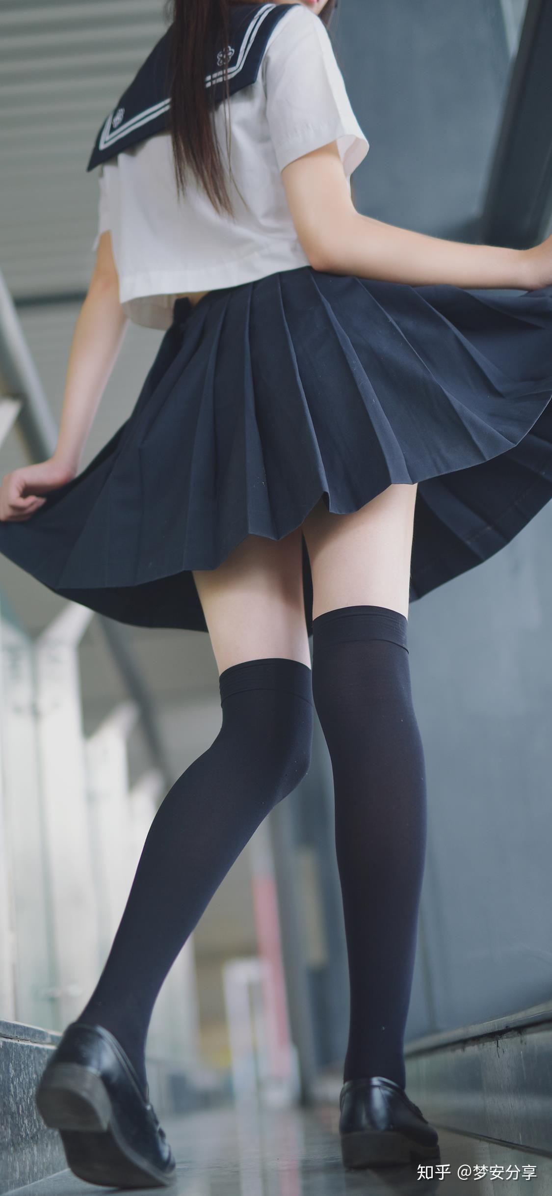 有没有穿jk制服的小姐姐的壁纸呀? - 知乎