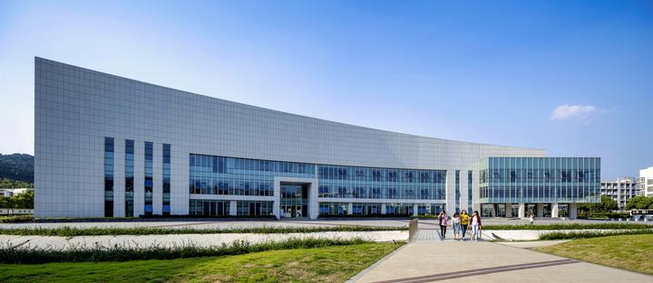 苏州城市学院:2023年五年一贯制高职"专转本"教材图文版