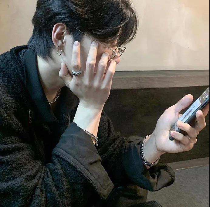 有哪些让女生一眼就心动的微信男头像? - 知乎
