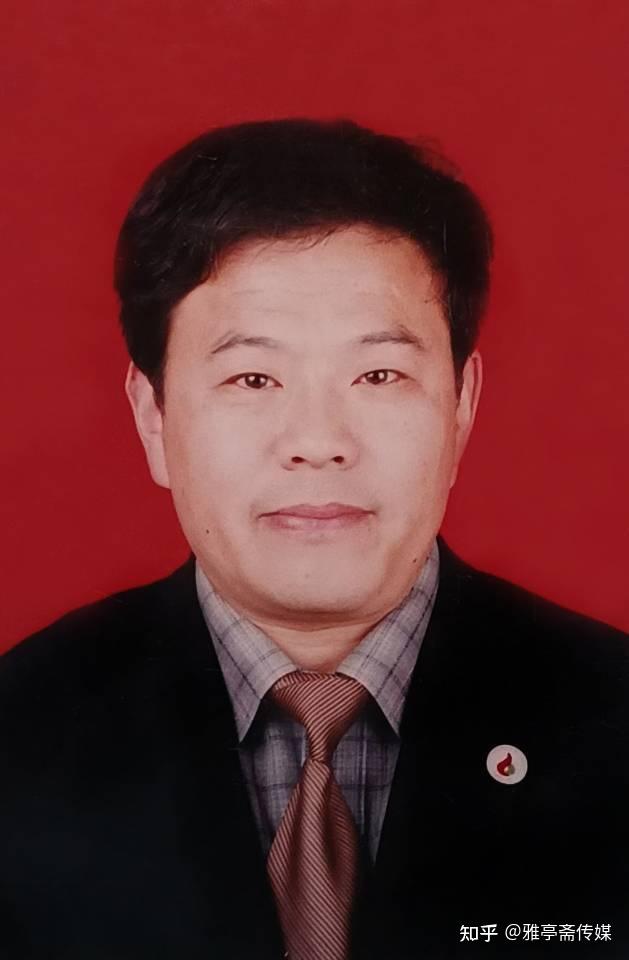 山水循古意 清气盈心间——记著名画家陈锡金/著名书画评论家史峰