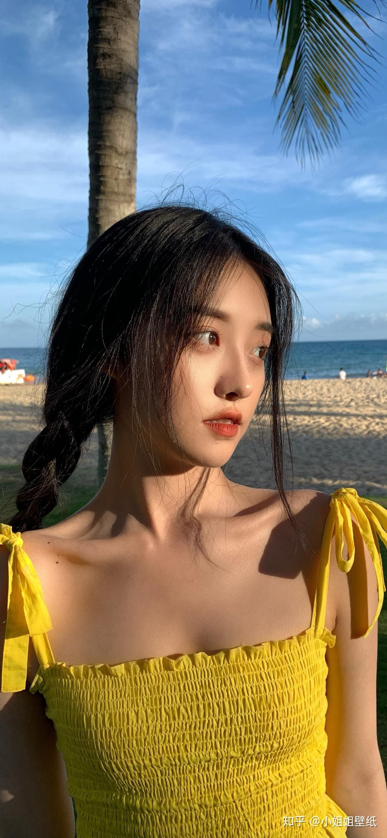 有没有美女图片的壁纸? - 知乎