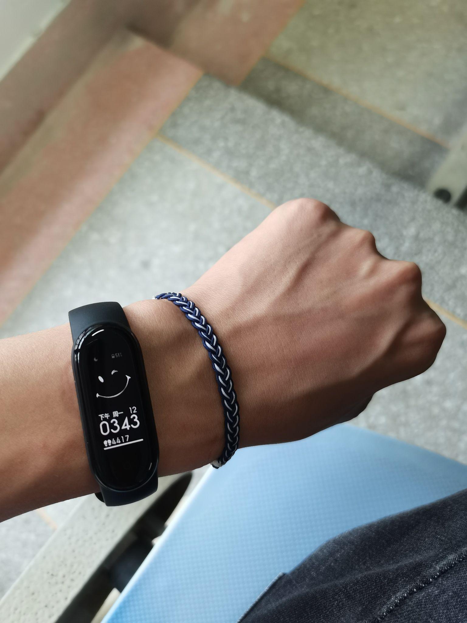 有哪些适合小米手环5好看的表盘壁纸?