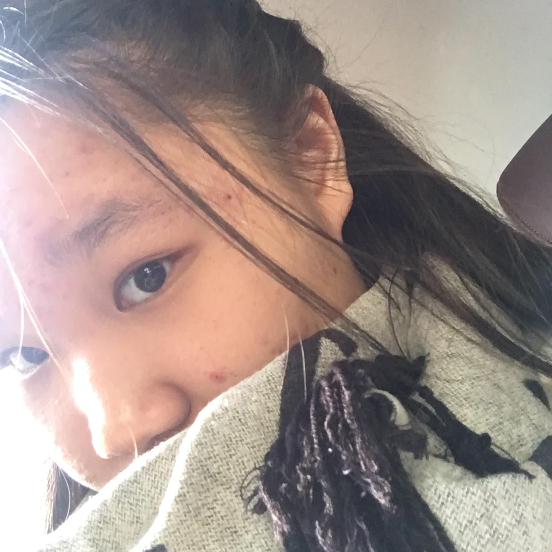 在素颜状态下用 iphone 前置摄像头自拍且不加滤镜不开美颜功能是什么