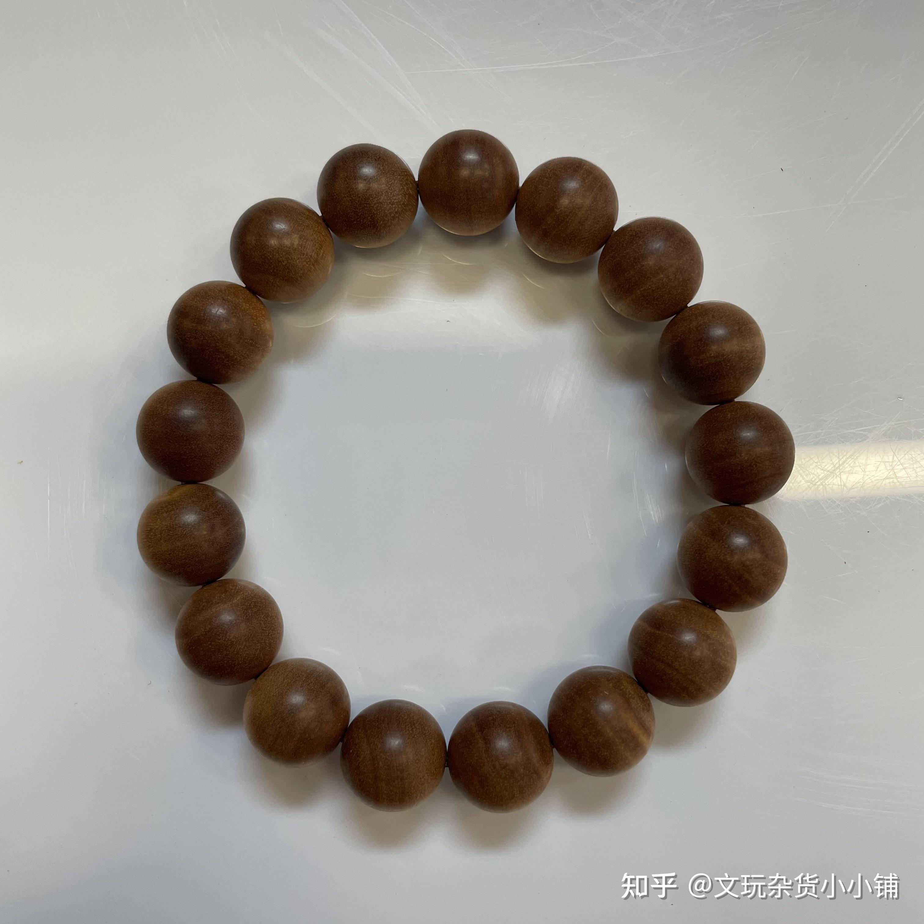 大佬们，阴沉的老山檀会比普通的好吗? - 知乎