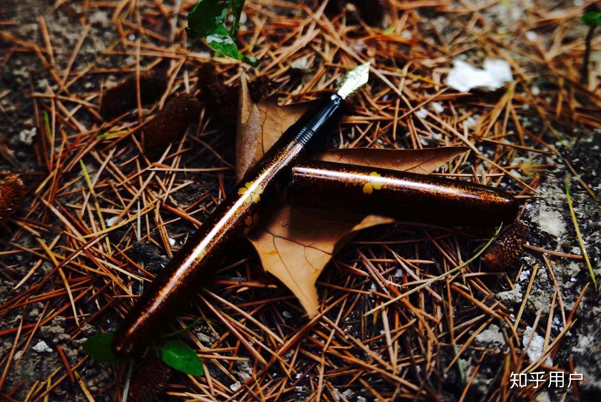 拍摄钢笔这类物品的时候应该如何构图