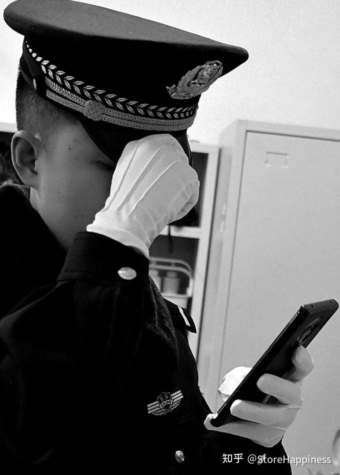 你第一次戴白手套有什么感觉吗? - 知乎