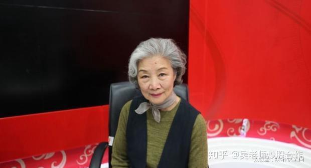 吕中:我一生不接广告,儿子是导演、儿媳是影后,女儿成国人骄傲 - 知乎