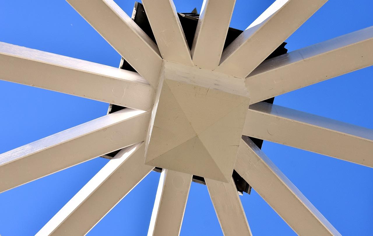 坡屋面装饰如何定义