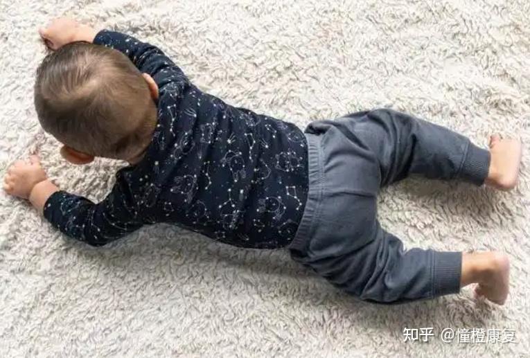为什么爬行对宝宝的发育有益?