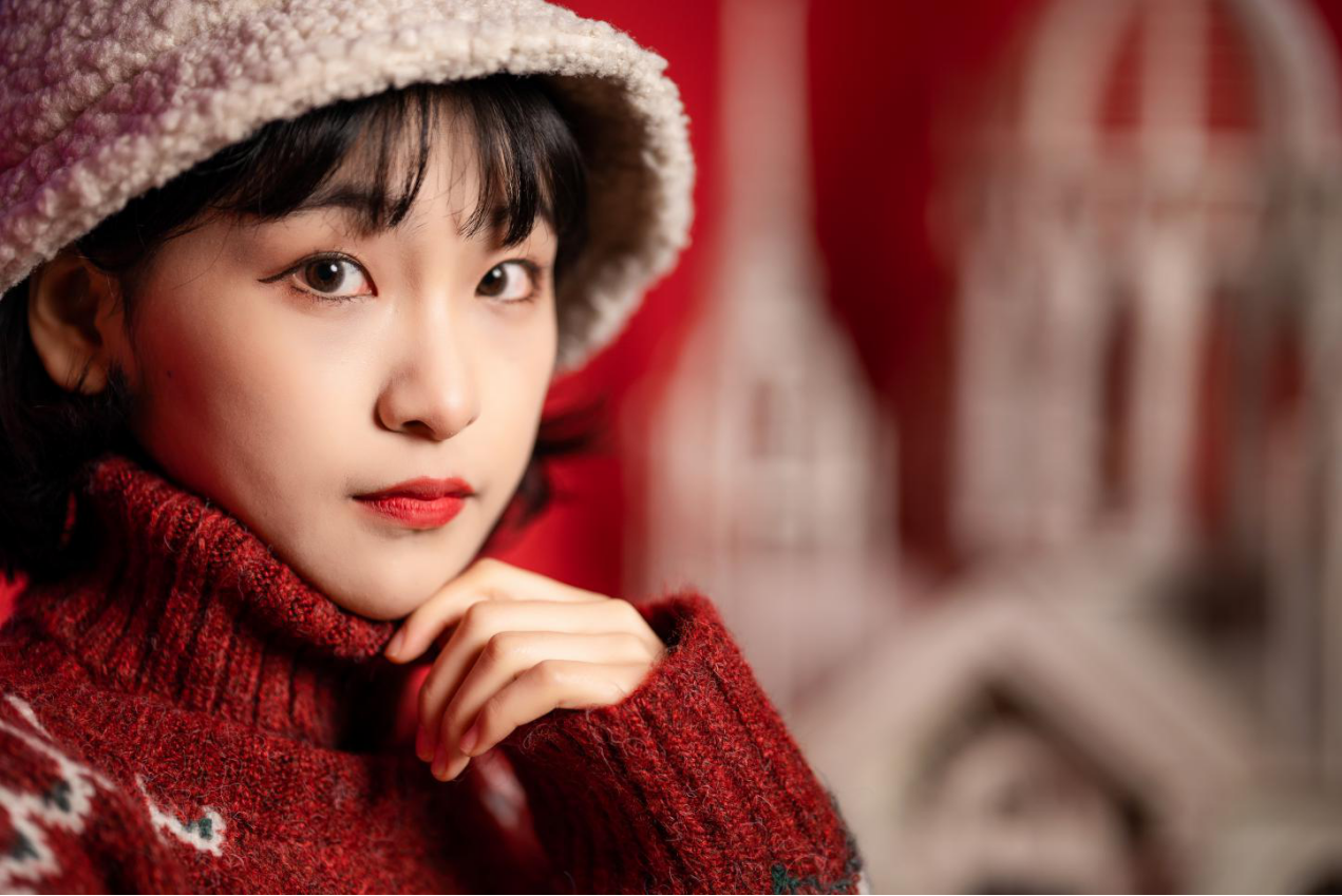 最近想入手适马85 1.4 art,请有这支镜头的朋友能说一下使用感受吗?