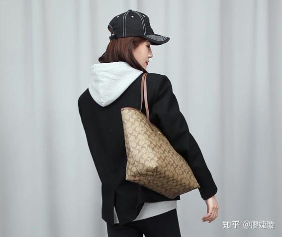 盘点2025年最建议买的10个奢侈女包品牌推荐,2025年最值得买的10个奢侈女包品牌推荐,10大奢侈女包品牌排行榜,奢侈女包推荐2025性价 ...
