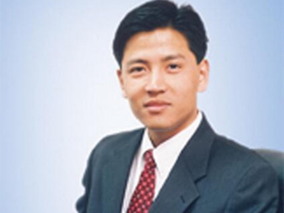 张志铭:因长得帅被首富妹妹看中,从司机到掌控国美如今身价65亿 - 知乎