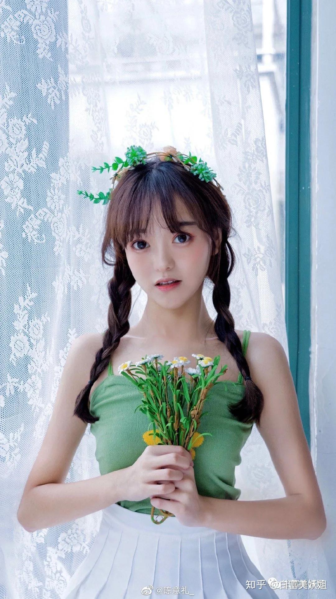 陈意礼的腿真的那么细长吗? - 知乎